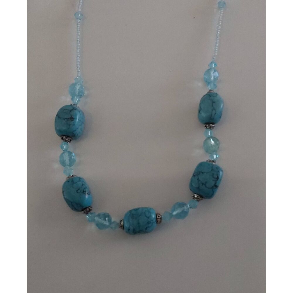 Elegant Blue Beaded Necklace